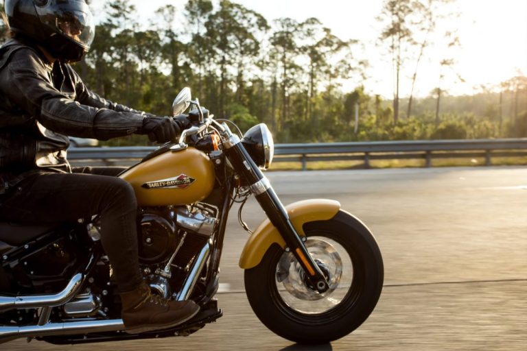 Ubezpieczenie motocykla – wszystko, co powinieneś wiedzieć!